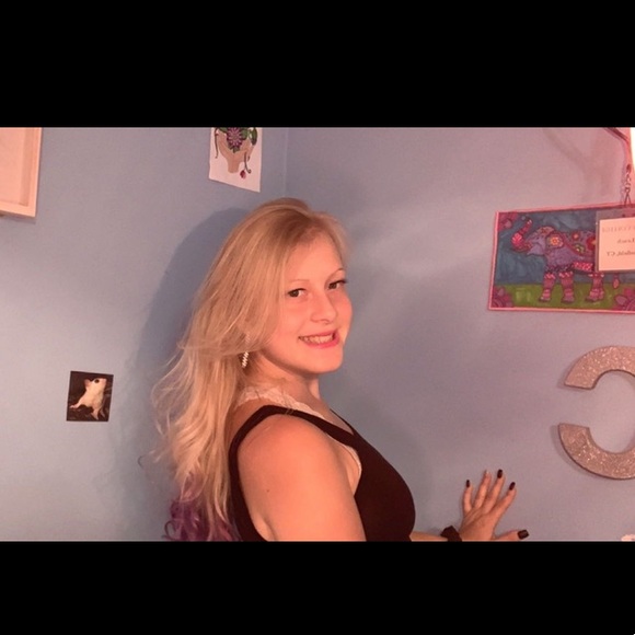 Meet your Posher, Cierra - Picture 8 of 11